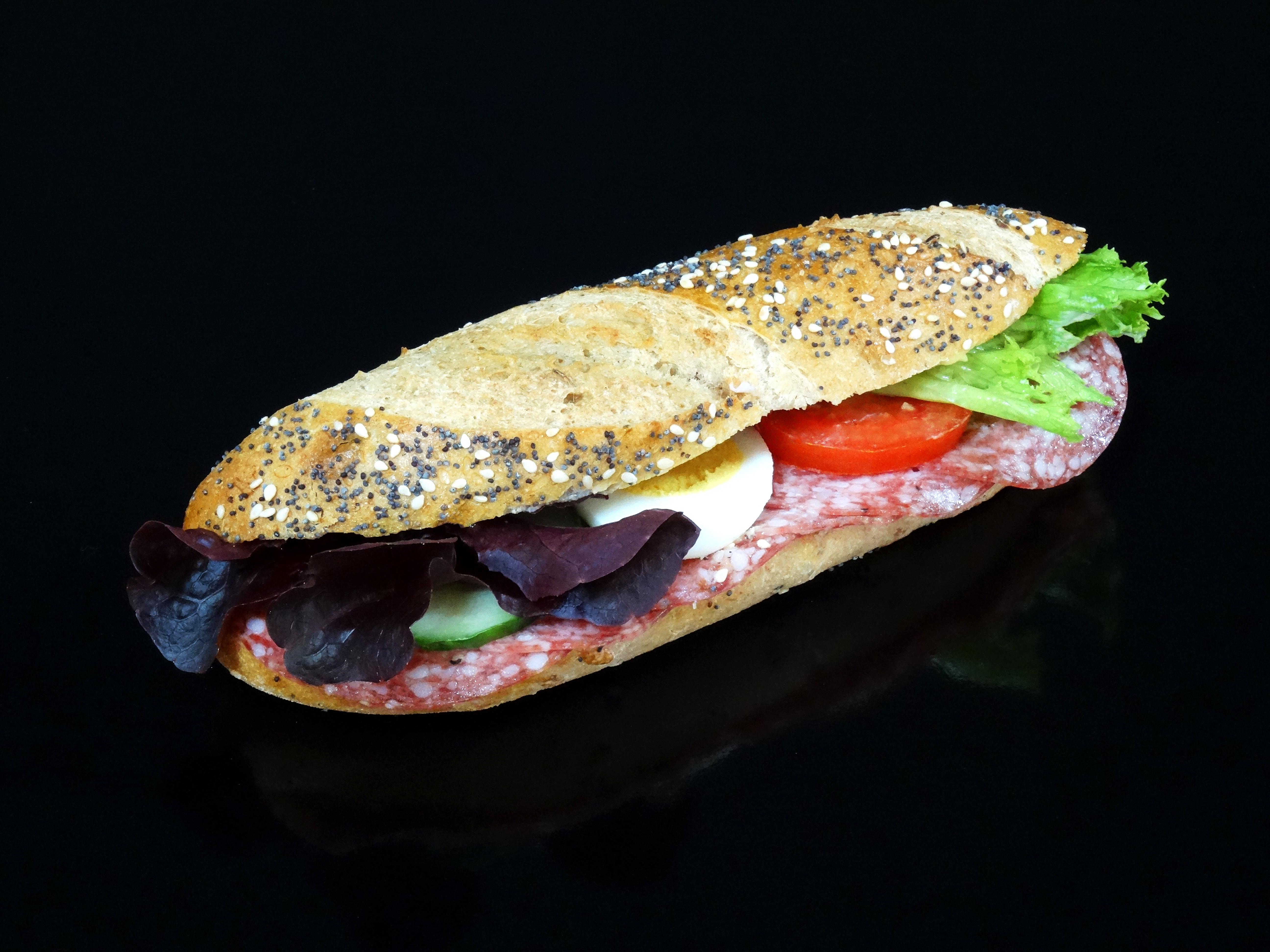 Baguette-Sandwich Salami