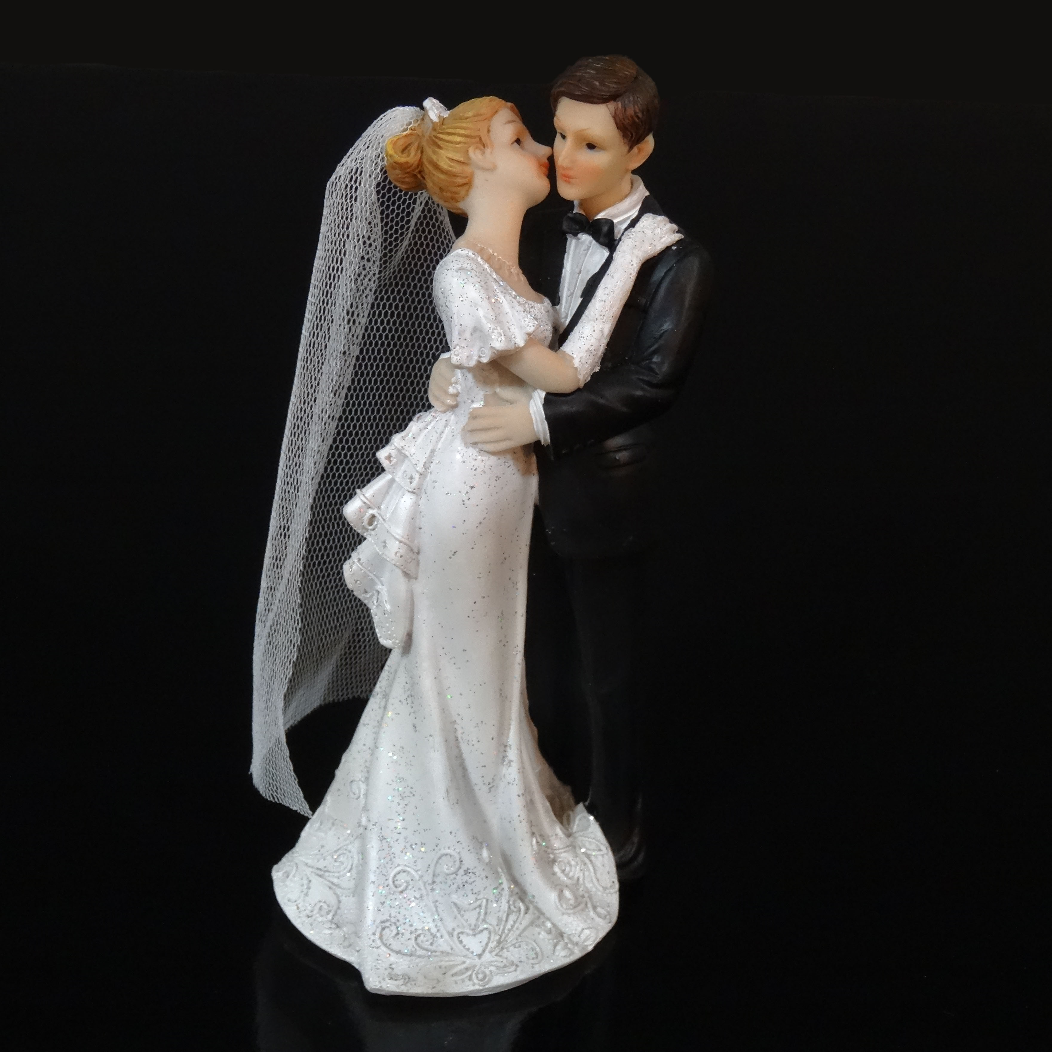 Hochzeitspaar "Kiss & Hug"