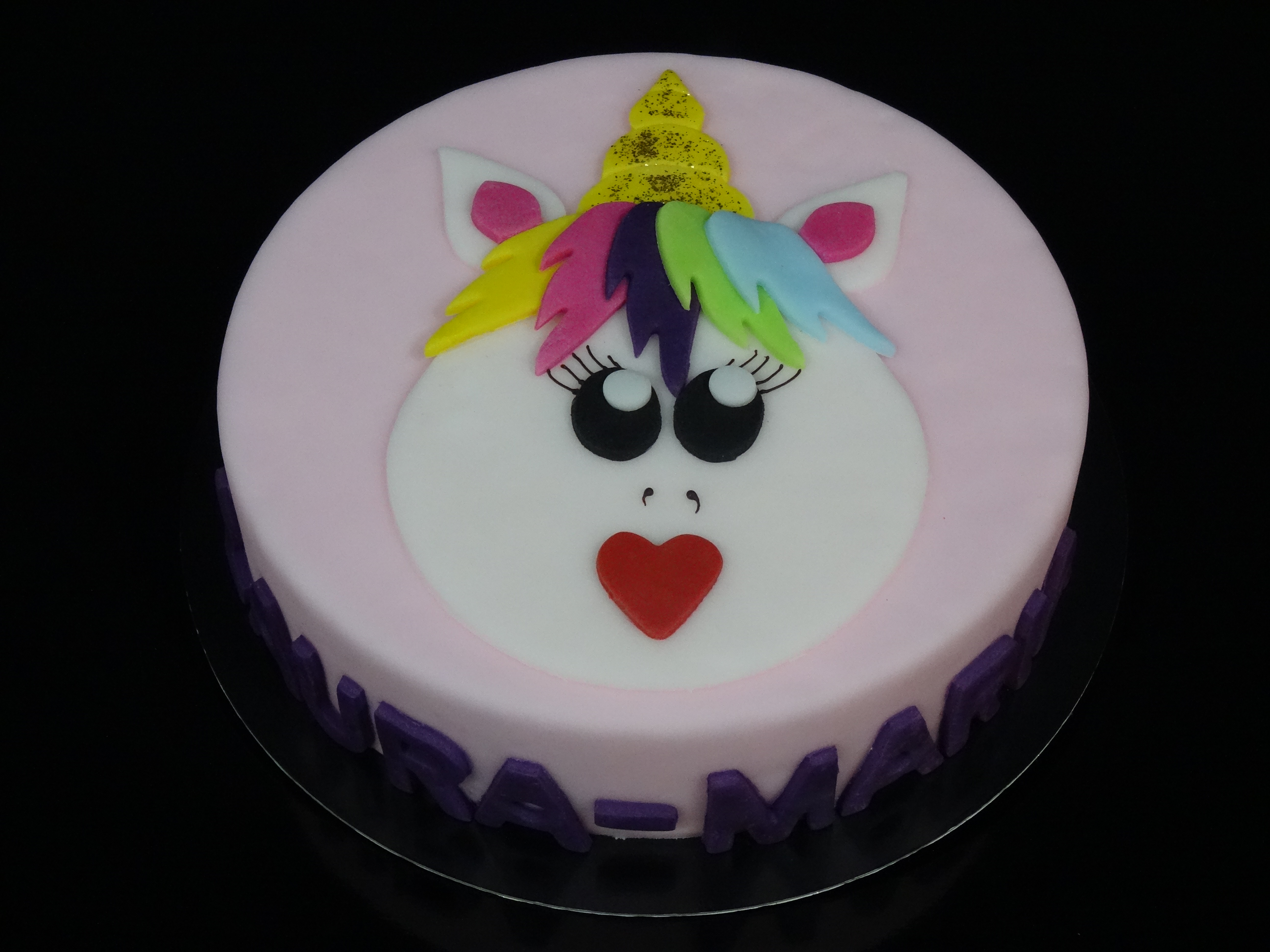 Einhorn-Torte mit Text