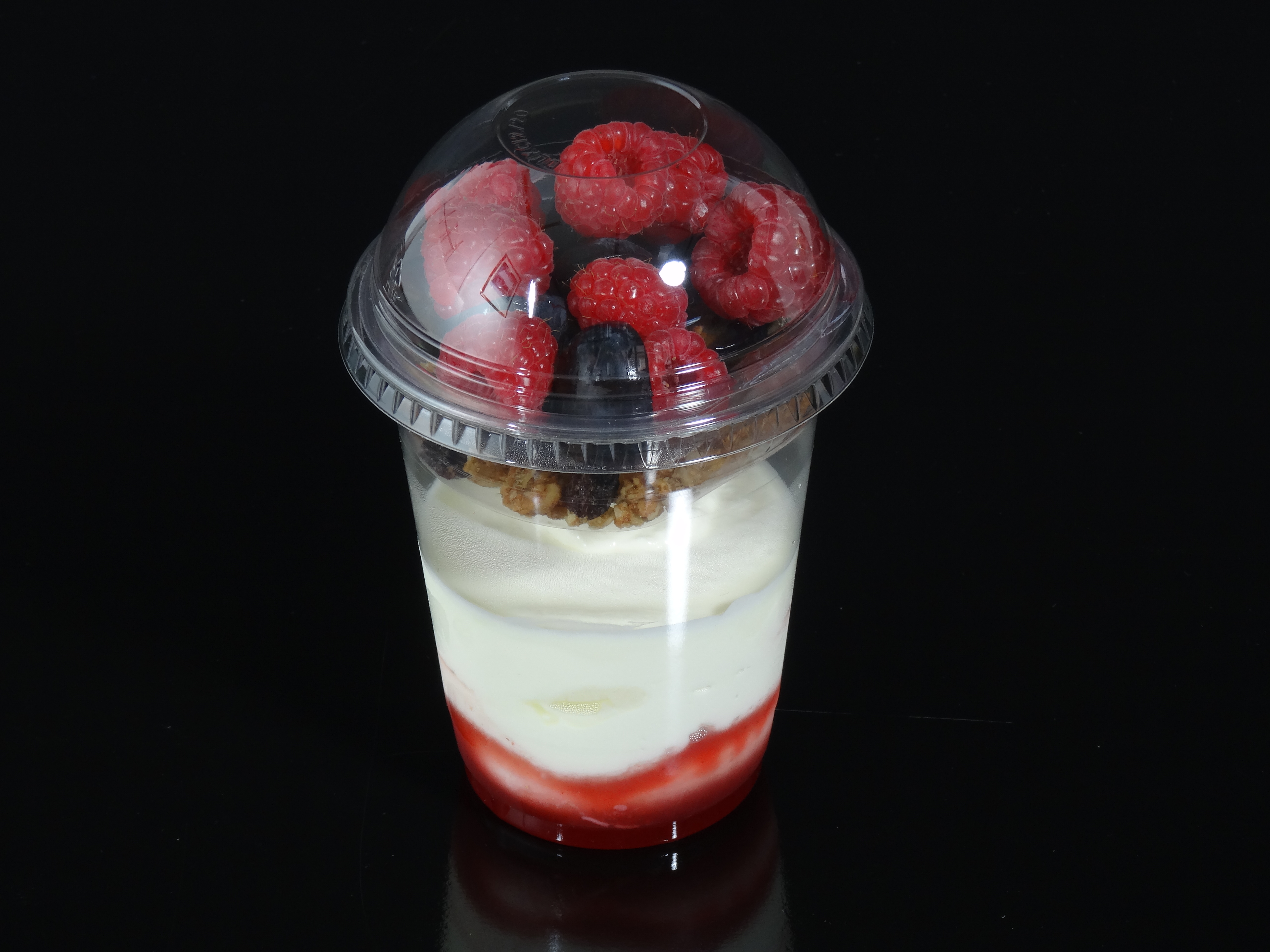 Joghurt-Becher