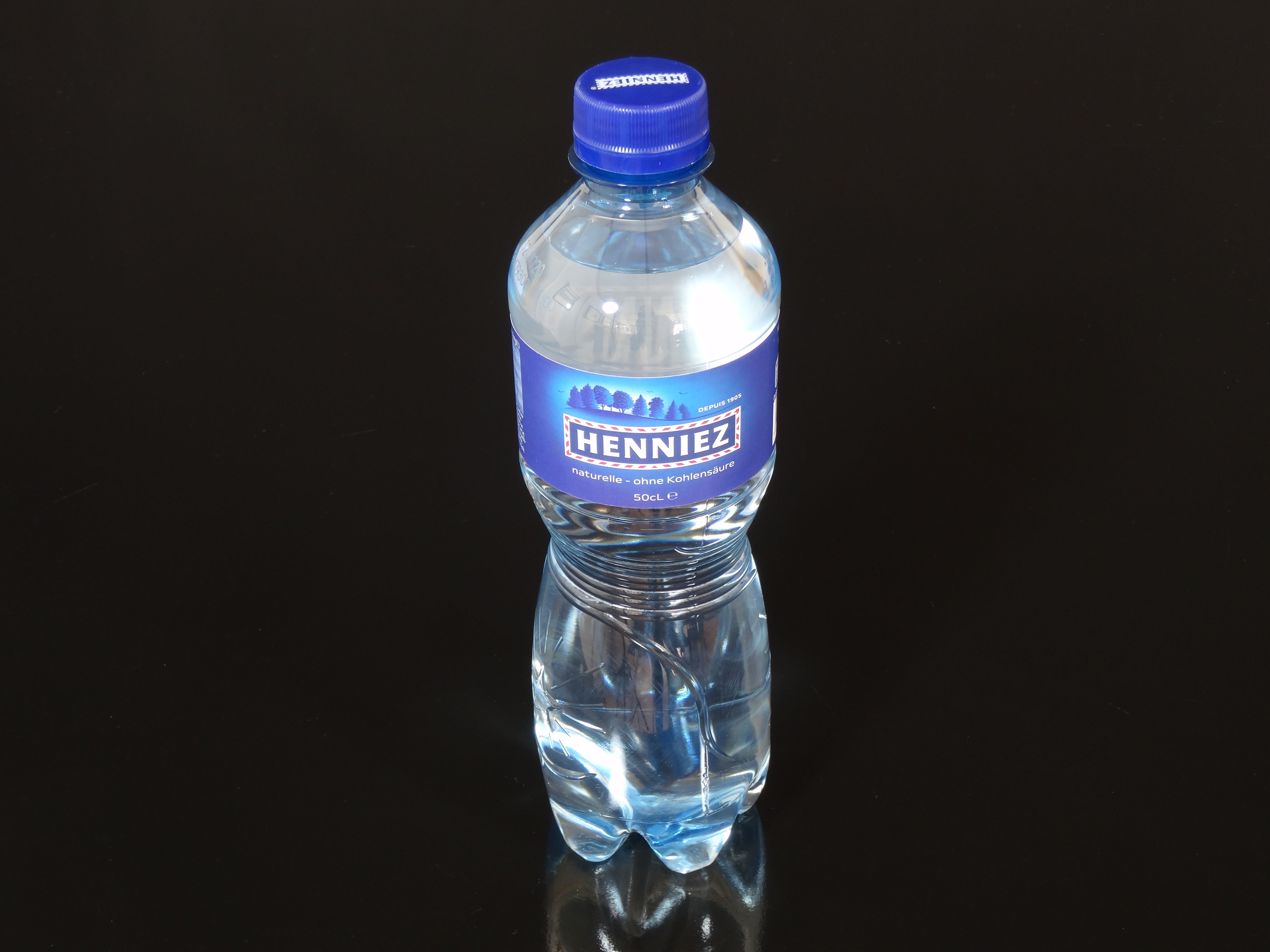 Mineralwasser nature