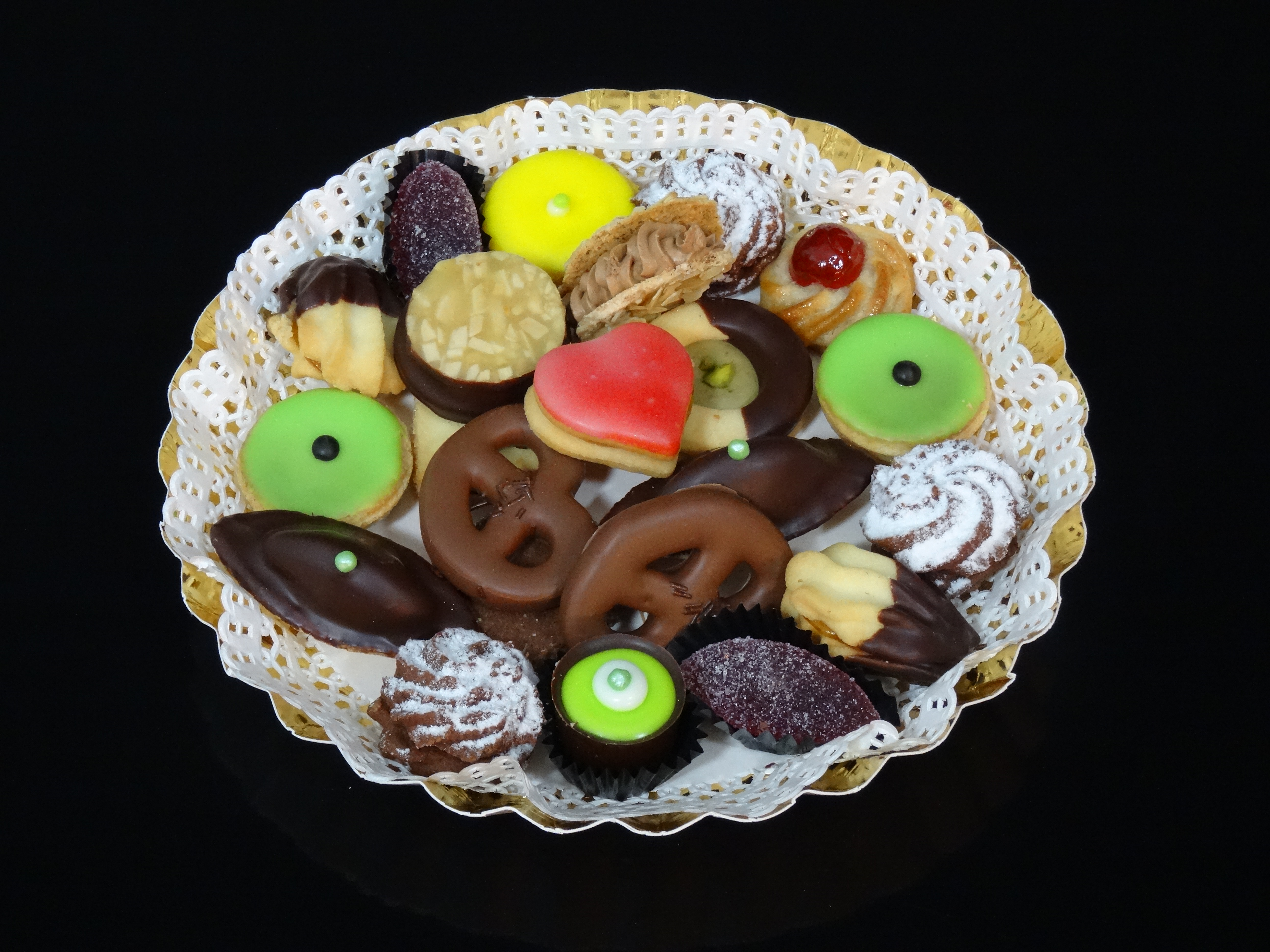 Petits fours